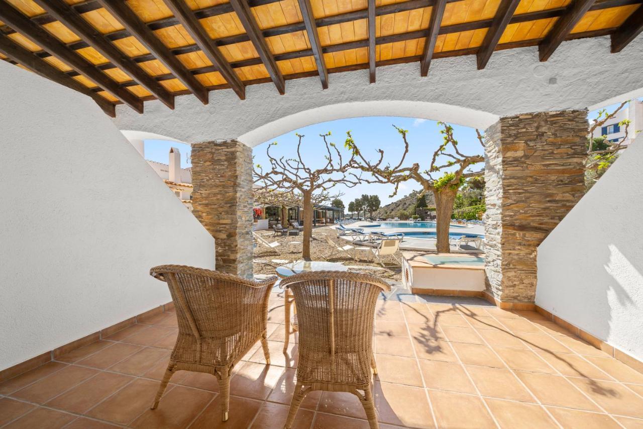 Hotel Calina Cadaqués Exterior foto