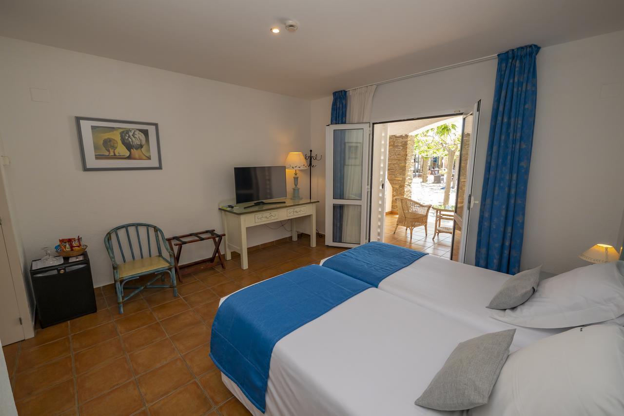 Hotel Calina Cadaqués Exterior foto